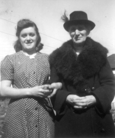 456: Sadie Norman and Caroline (Lambe) Foran. (circa early 1940s) [courtesy of Della (Norman) O'Leary]  - Sadie daughter of Thomas Norman &amp;amp; Jane Traverse, married Leo Kerrivan;  Caroline daughter of Garrett Lambe &amp;amp; Mary Ann Bennett, married Francis Foran